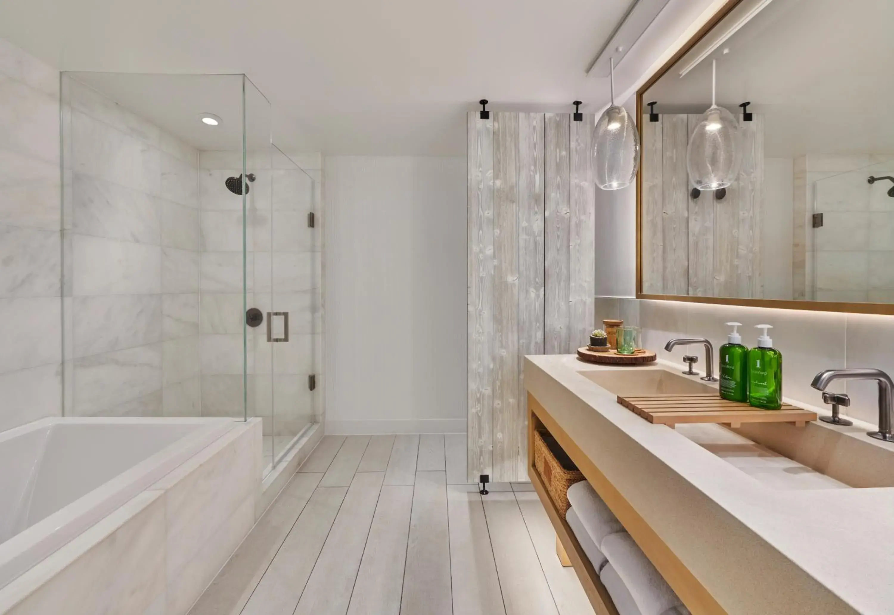 One-Bedroom King Suite with Balcony and City View in 1 Hotel South Beach One-Bedroom King Suite with Balcony and City View in 1 Hotel South Beach