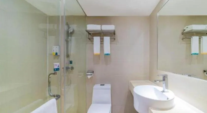 City Comfort Inn Guangzhou Hanxi Changlong Shiqiao Metro Station