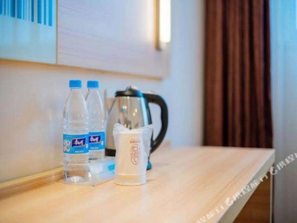 City Comfort Inn Guangzhou Hanxi Changlong Shiqiao Metro Station
