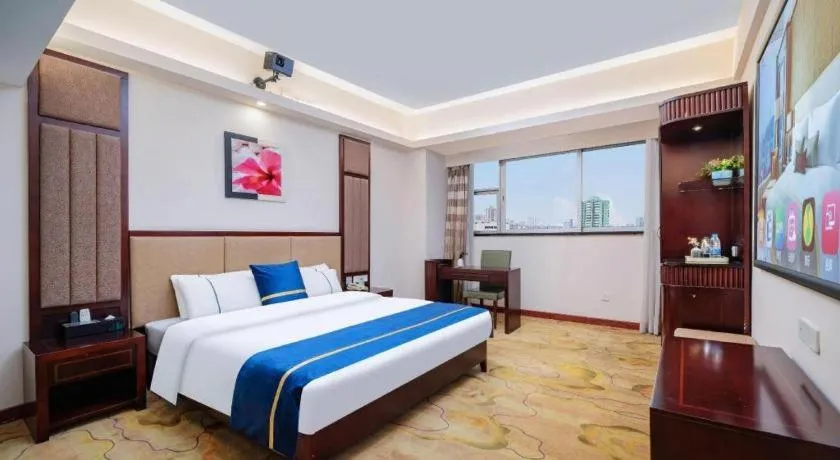 Bed in City Comfort Inn Guangzhou Hanxi Changlong Shiqiao Metro Station