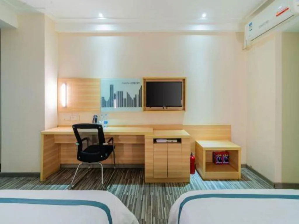 City Comfort Inn Guangzhou Hanxi Changlong Shiqiao Metro Station