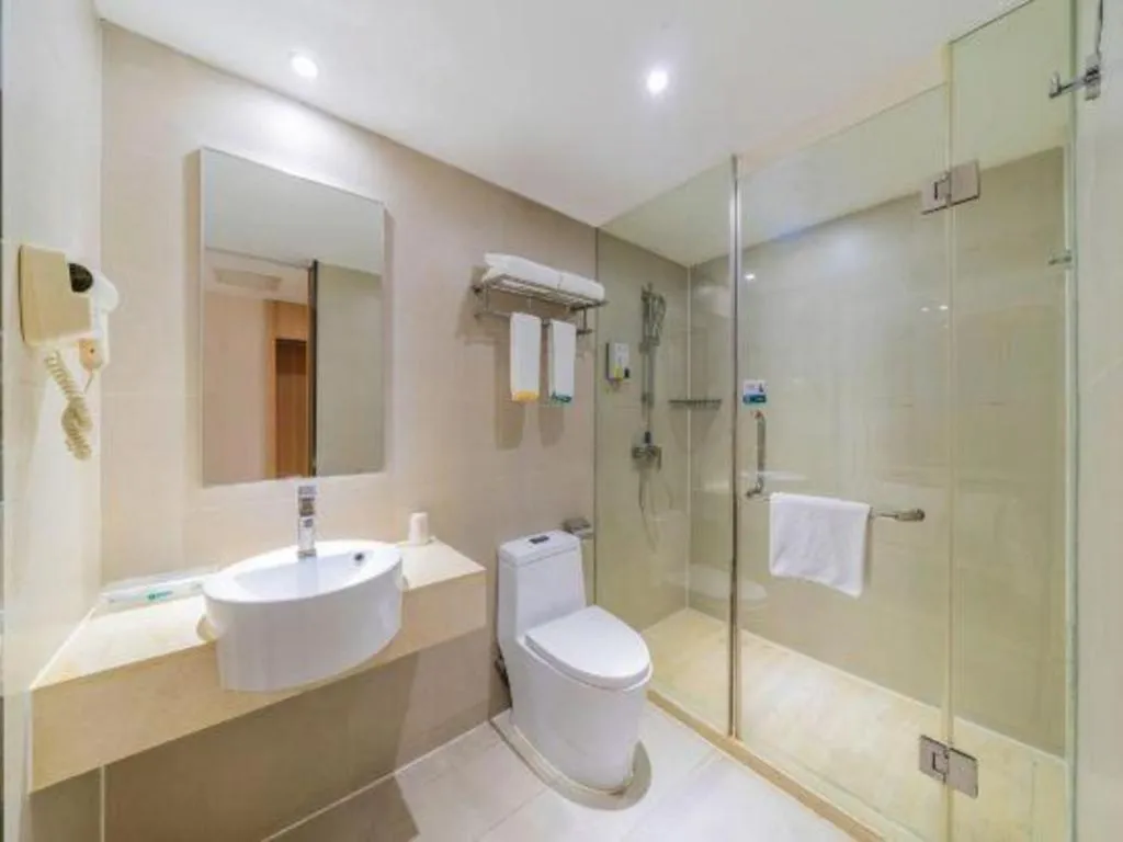 City Comfort Inn Guangzhou Hanxi Changlong Shiqiao Metro Station