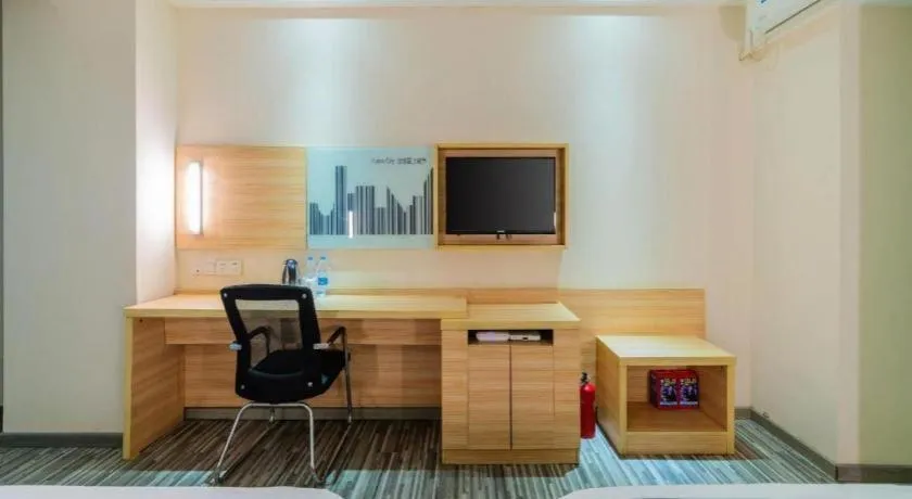 City Comfort Inn Guangzhou Hanxi Changlong Shiqiao Metro Station