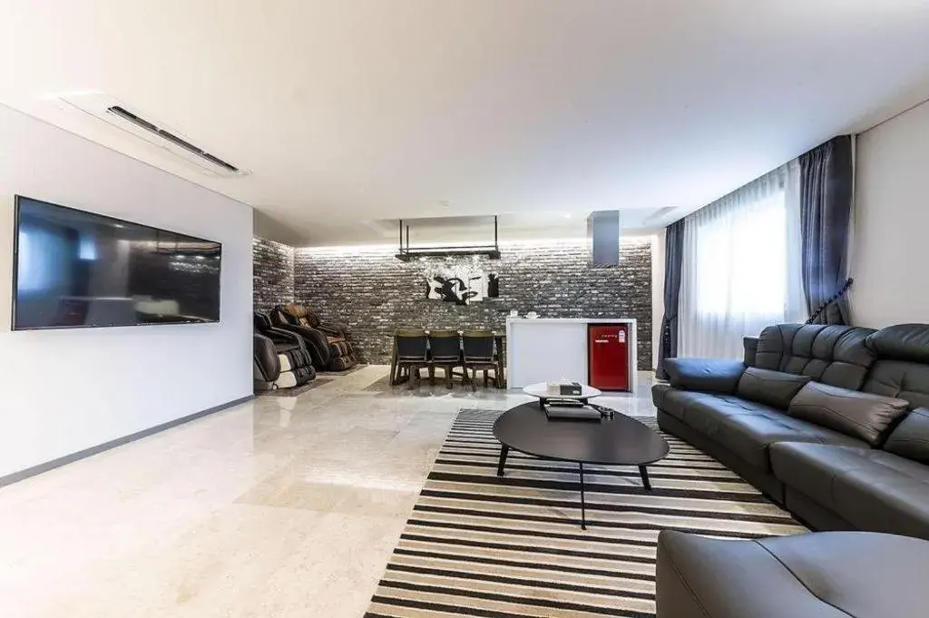 Suwon Saint Hotel Suwon Saint Hotel