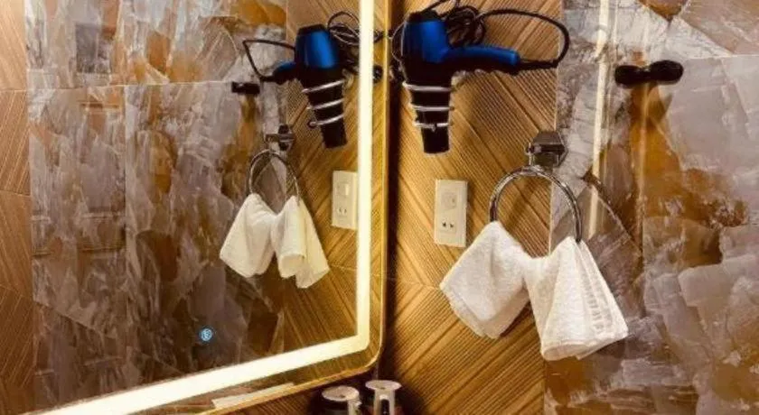 La Roza Dalat Boutique Hotel