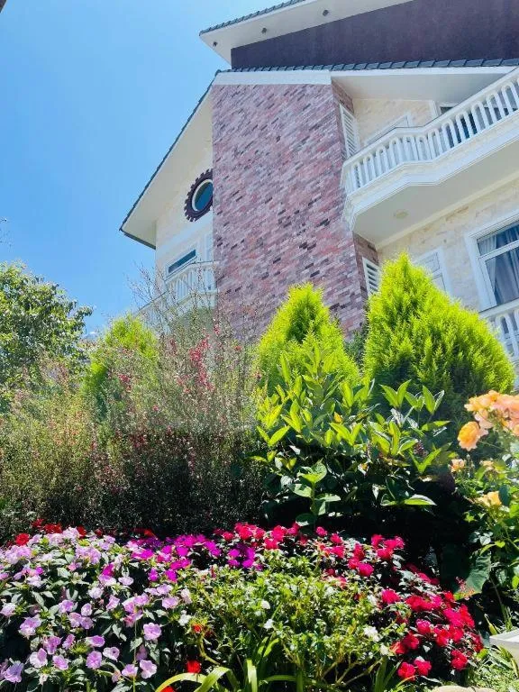 La Roza Dalat Boutique Hotel