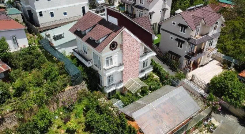 La Roza Dalat Boutique Hotel