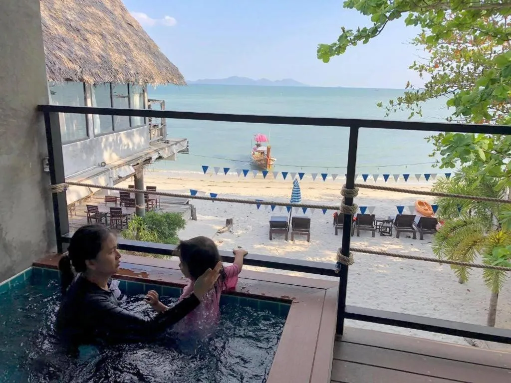 Koh Mook De Tara Beach Resort