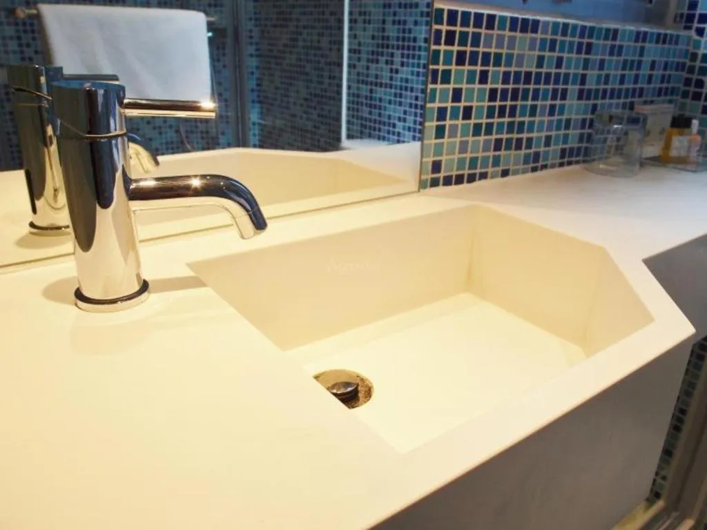 Acesite Knutsford Hotel