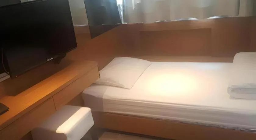 Bed in Acesite Knutsford Hotel