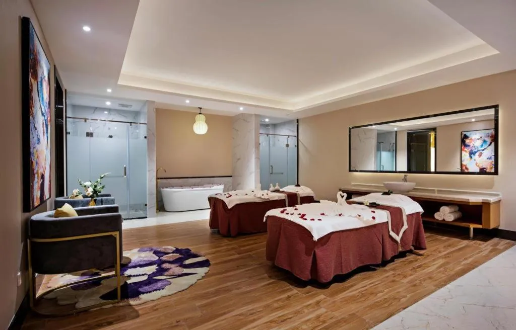 Bed in Cheermore Recreation Hotel 广州志懋元生态水疗休闲酒店