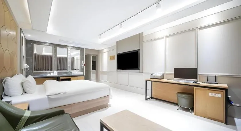 Bed in Pohang Hotel View