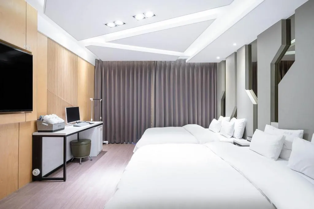 Bed in Pohang Hotel View