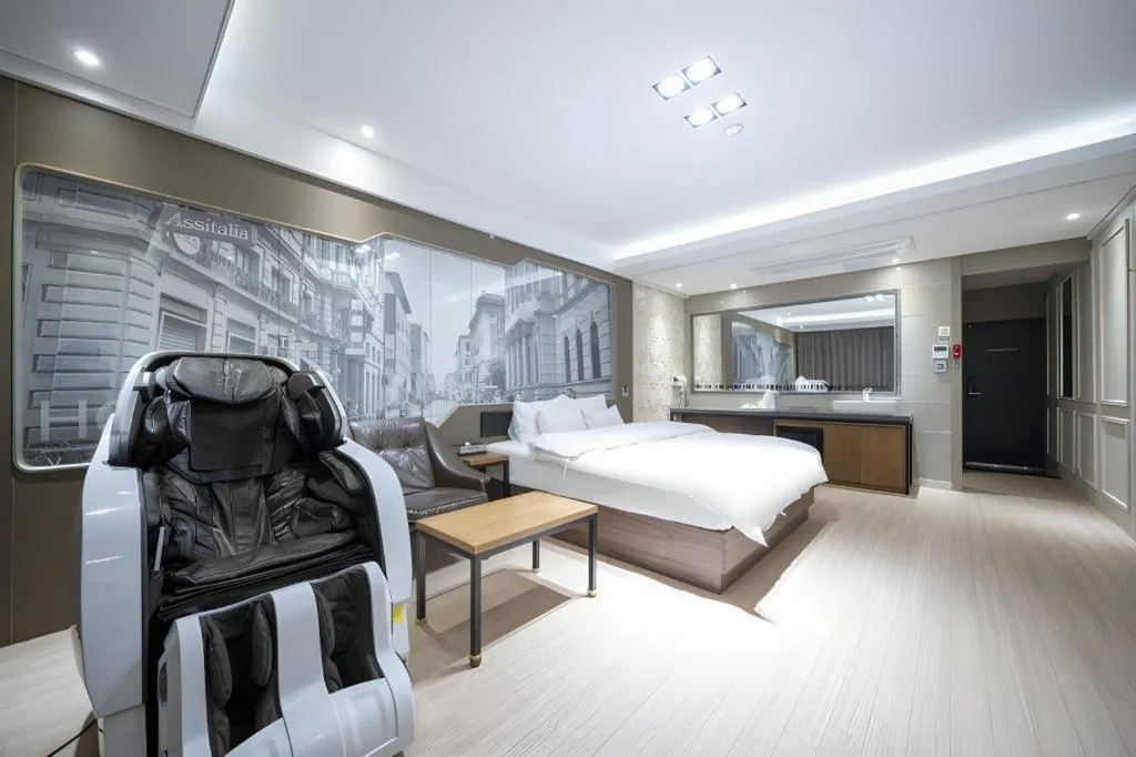 Bed in Pohang Hotel View