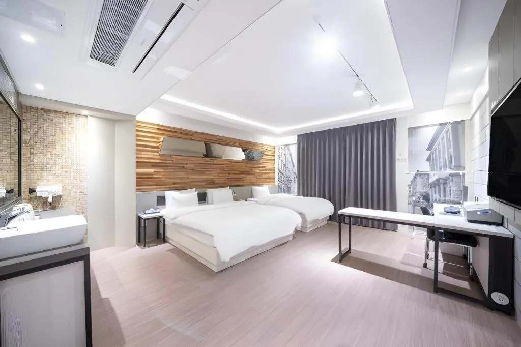 Bed in Pohang Hotel View