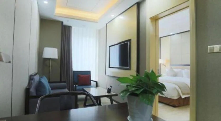 Bed in Hundred Hotel Qingdao