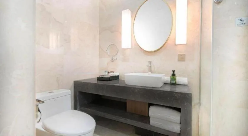 Hundred Hotel Qingdao