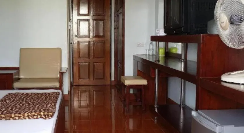 Bed in Chanthanee Hotel