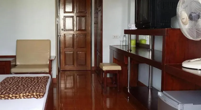 Bed in Chanthanee Hotel