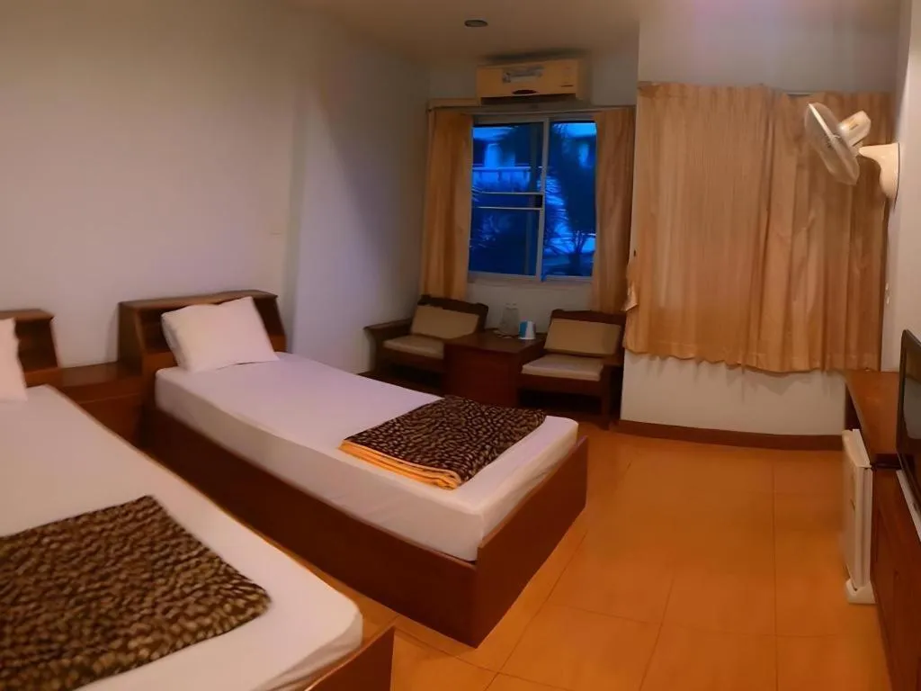 Bed in Chanthanee Hotel