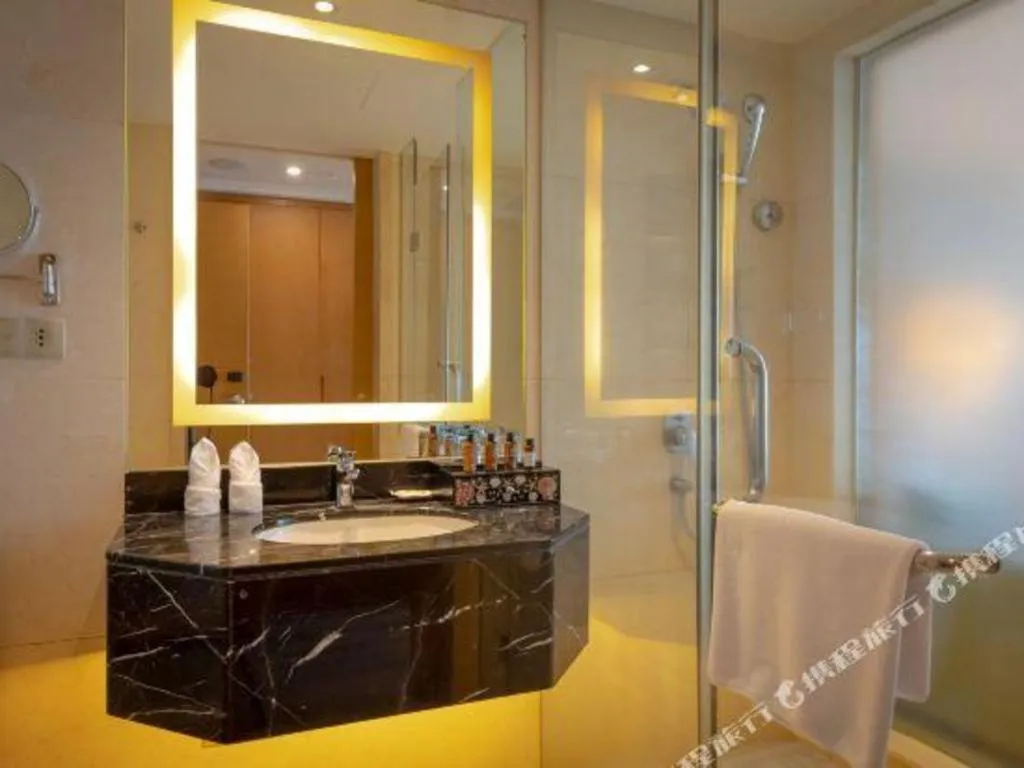 Ocean View Resort Yalong Bay