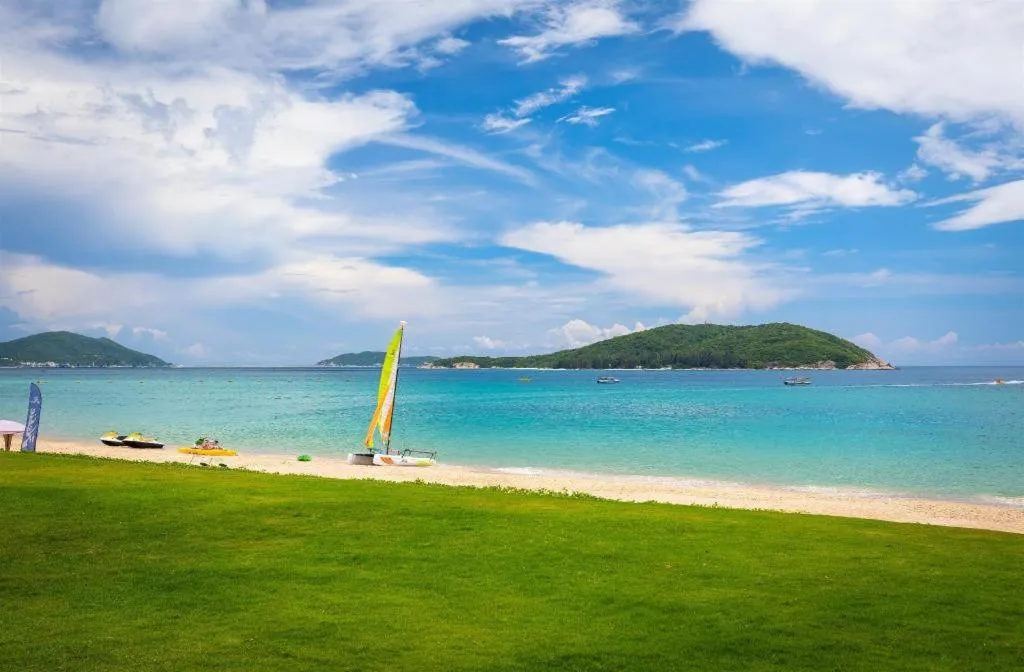 Ocean View Resort Yalong Bay