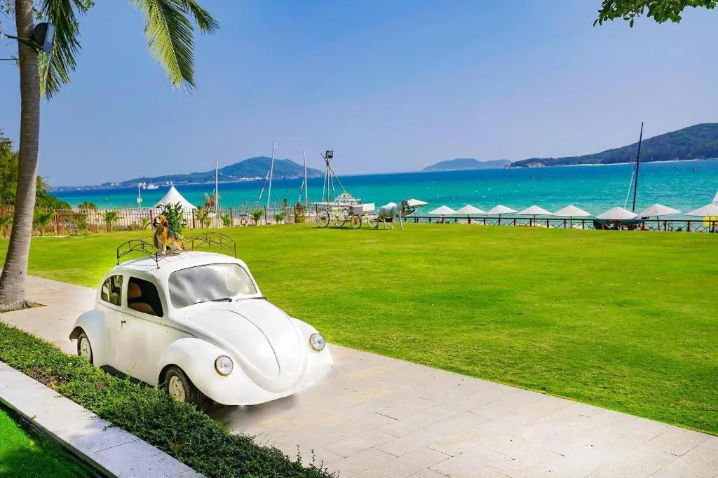 Ocean View Resort Yalong Bay