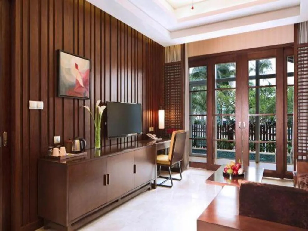 Ocean View Resort Yalong Bay