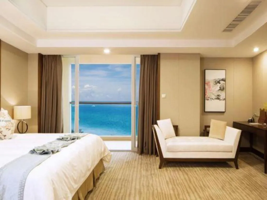 Bed in Ocean View Resort Yalong Bay