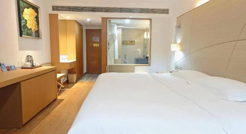 Bed in Ocean View Resort Yalong Bay