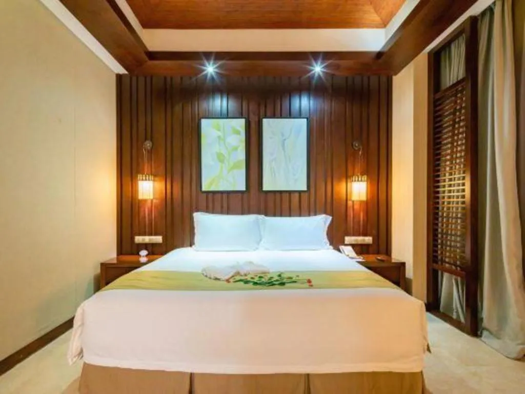 Bed in Ocean View Resort Yalong Bay