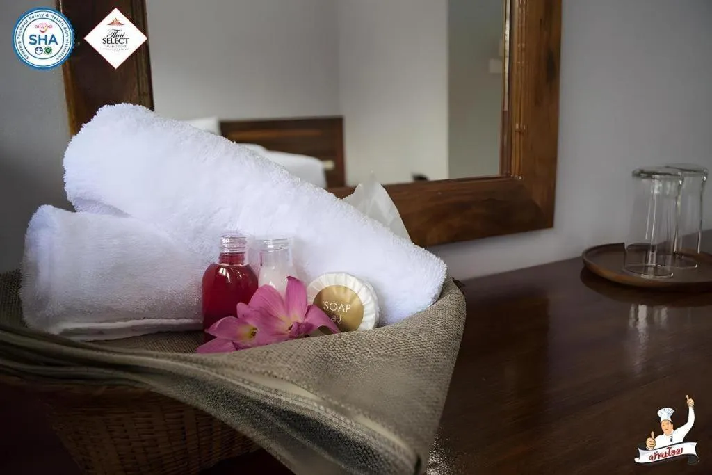 Bed in Baan Home Resort