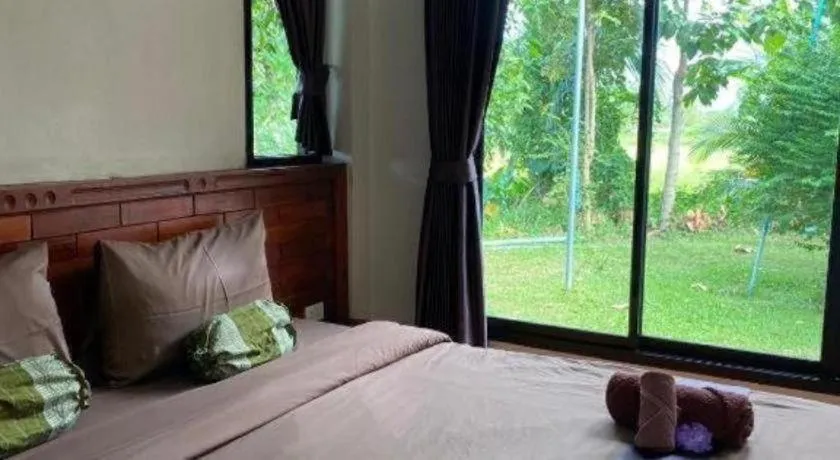 Bed in Baan Home Resort