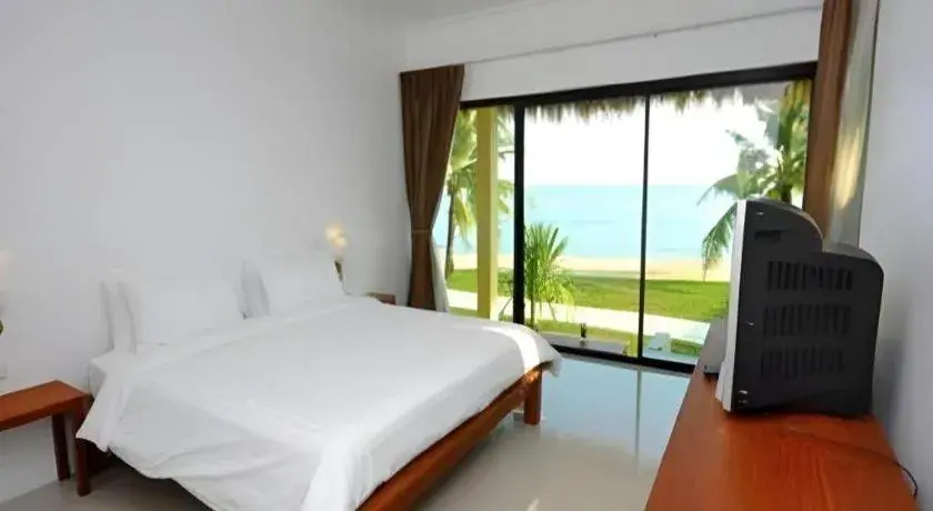 Bed in Villa Phra Chan Resort Bed in Villa Phra Chan Resort