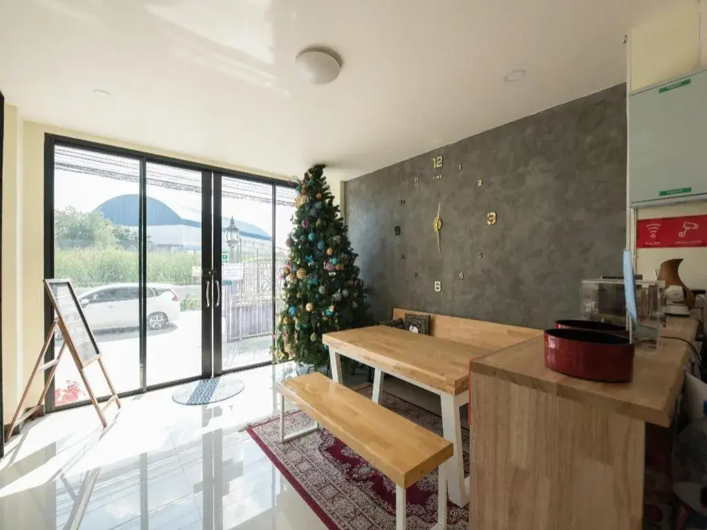 5BOX Donmuang Airport 5BOX Donmuang Airport