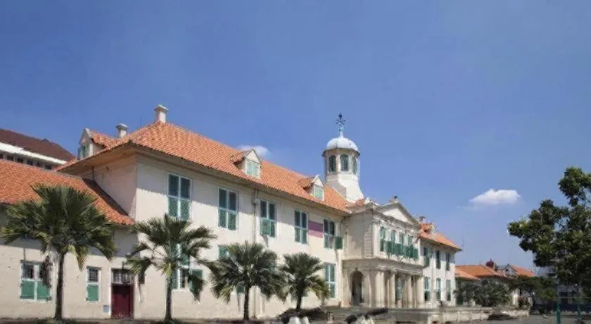 The Grand Palace Resident