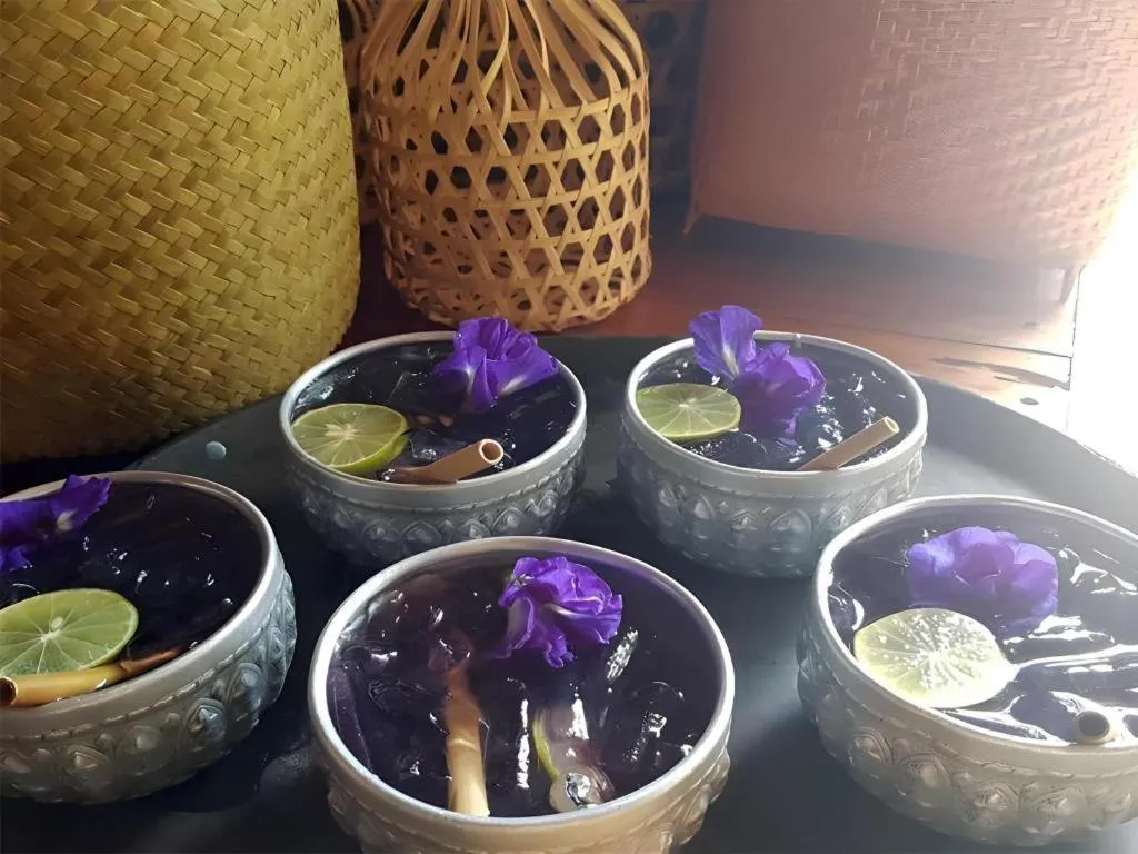 S-Tawan Hotel & Convention