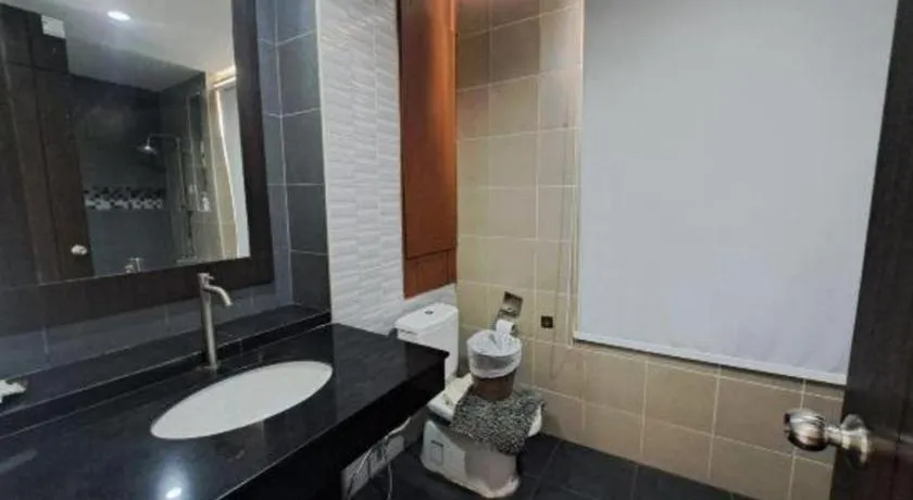 S-Tawan Hotel & Convention