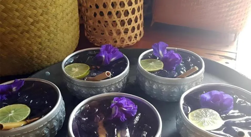 S-Tawan Hotel & Convention