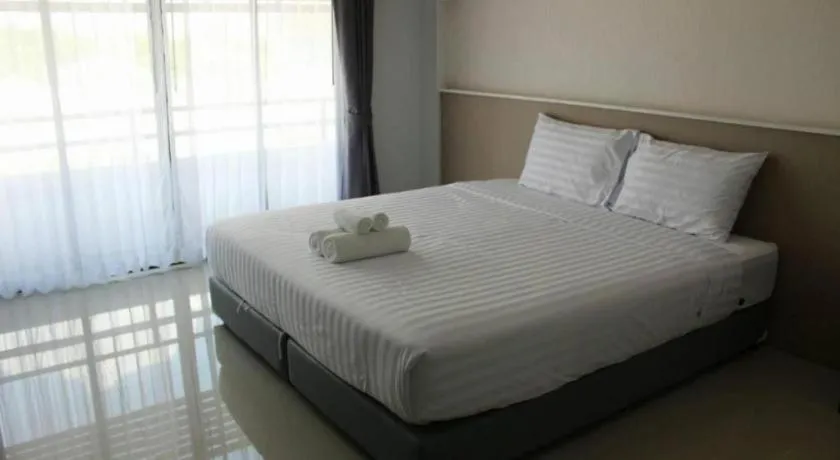 Bed in S-Tawan Hotel & Convention