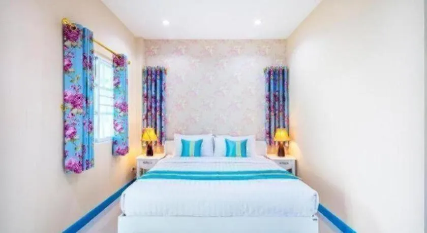 Bed in Napasawan Resort