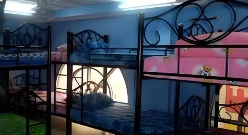 Bed in Centaur Inn Hotel