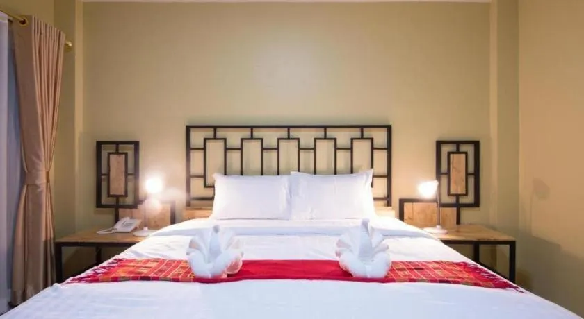 Bed in Bees Smile Hotel