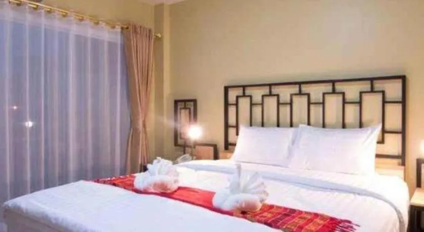 Bed in Bees Smile Hotel