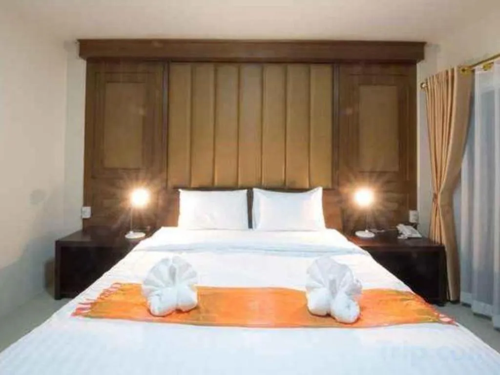 Bed in Bees Smile Hotel