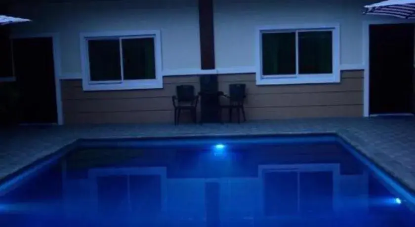 Jo Carter's Hotel & Suites Angeles City Jo Carter's Hotel & Suites Angeles City