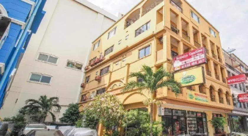 OYO 520 Pattaya Cantina