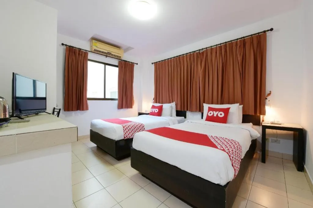 Bed in OYO 520 Pattaya Cantina