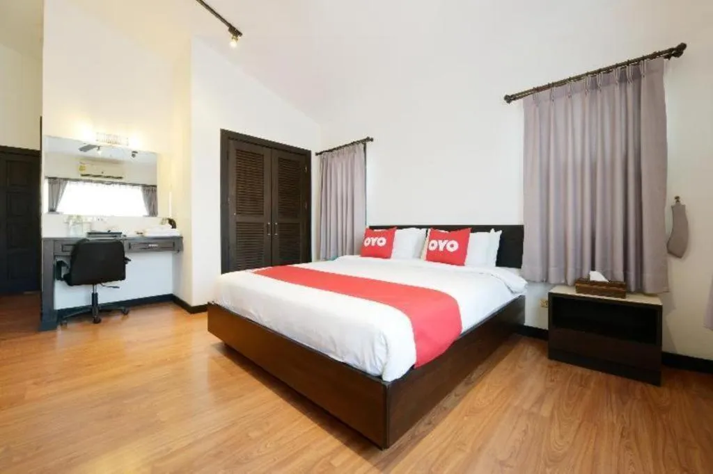 Bed in OYO 520 Pattaya Cantina