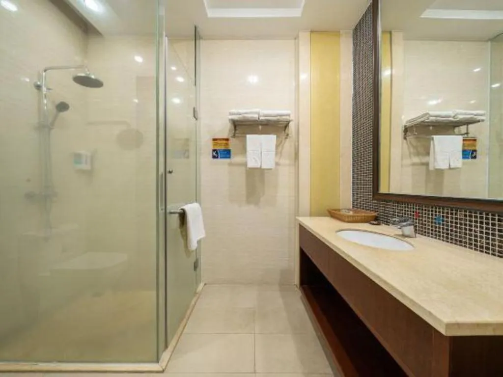 Longyan Capital International Hot Spring Resort